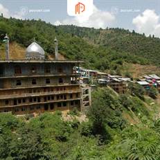 بقعه پیر موذنان در صوفیان ده (صومعه‌سرا) با اسناد سلطنتی از مظفر سلطان، شاه عباس دوم و طهماسب دوم، یکی از مهم‌ترین زیارتگاه‌های تولم است.
